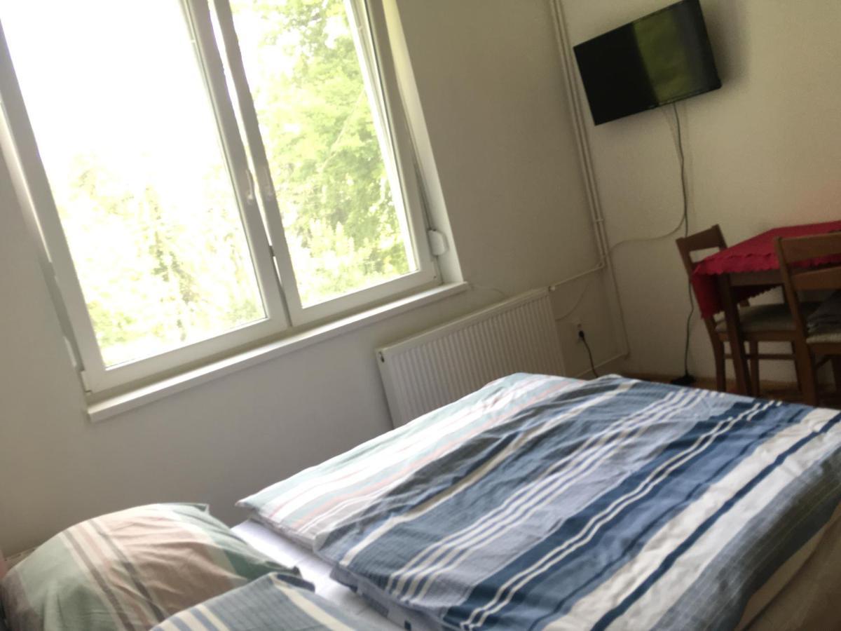 Honved N3. Apartman Балатонлеле Екстериор снимка